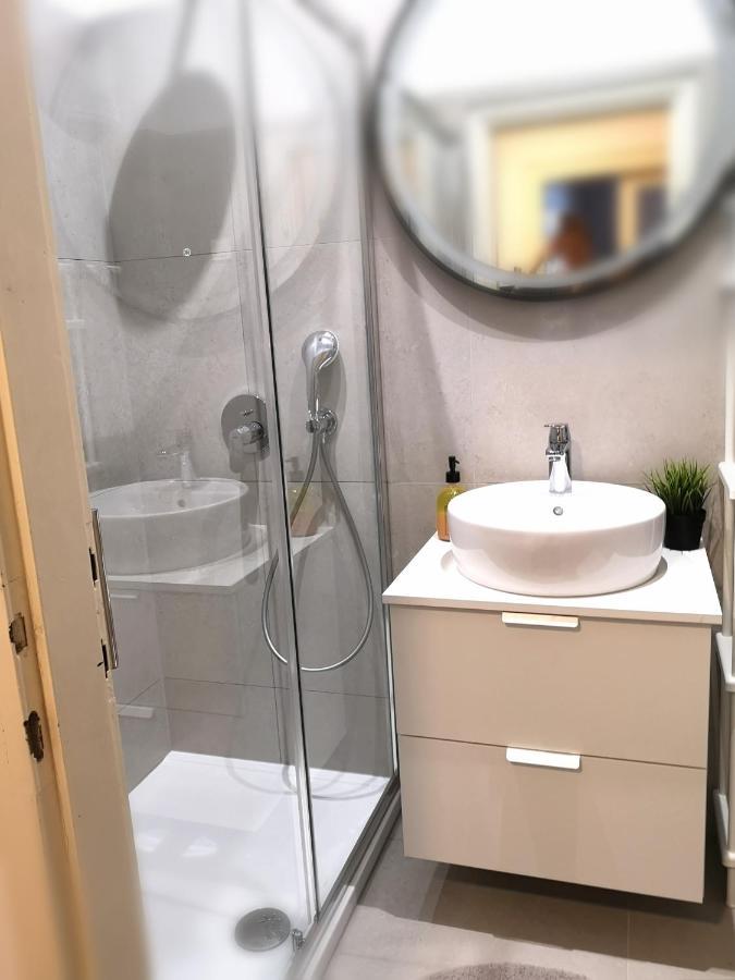 Apartment Mimi Rovigno Esterno foto